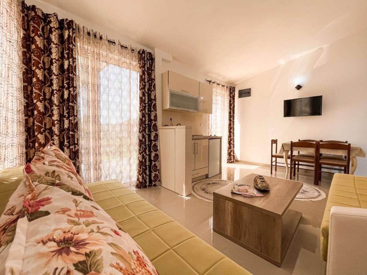 Rejhan Totti Ulcinj Exterior photo