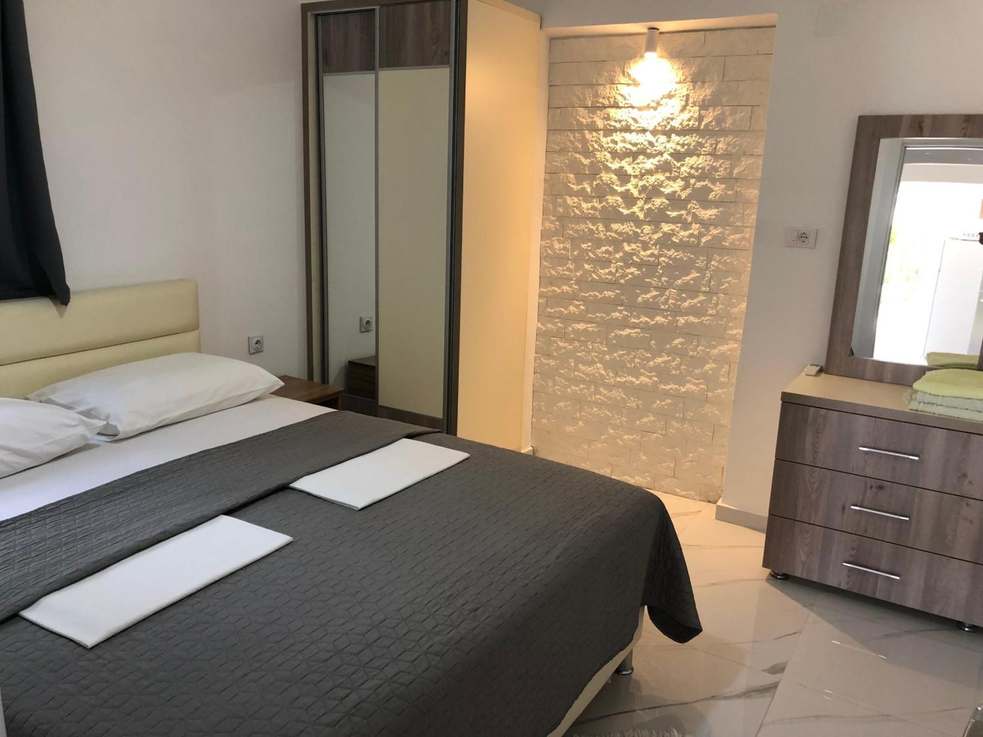Rejhan Totti Ulcinj Exterior photo