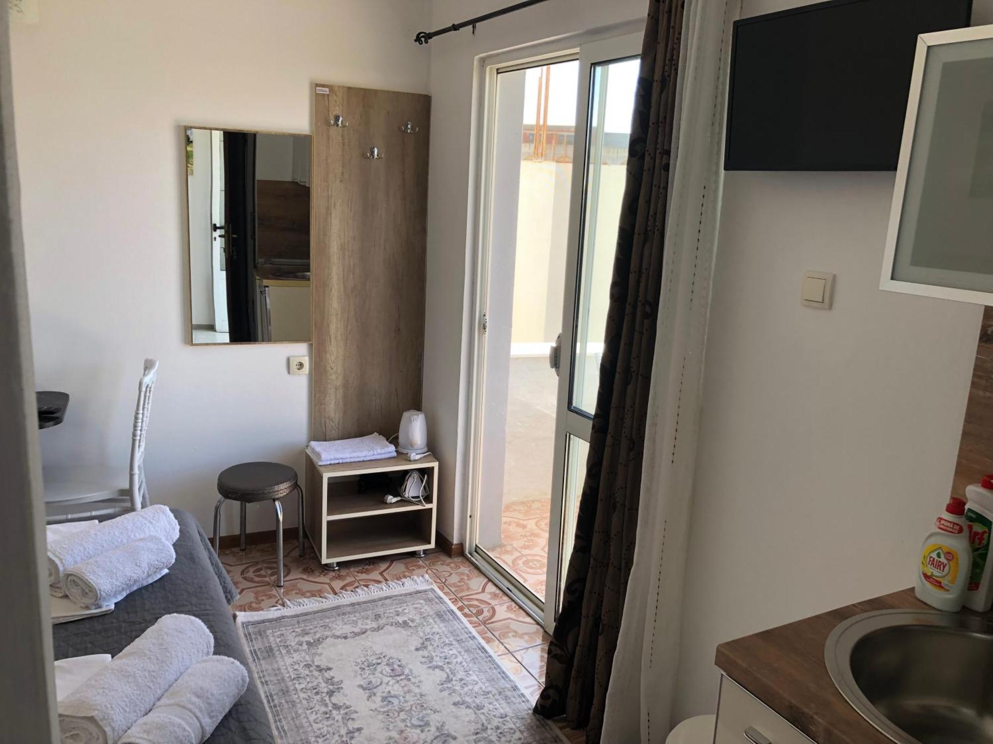 Rejhan Totti Ulcinj Exterior photo